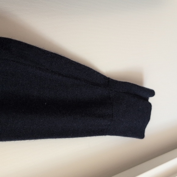 Banana Republic Womens Medium 100% Merino Wool Cardigan Blue Preppy Contemporary - Picture 4 of 7